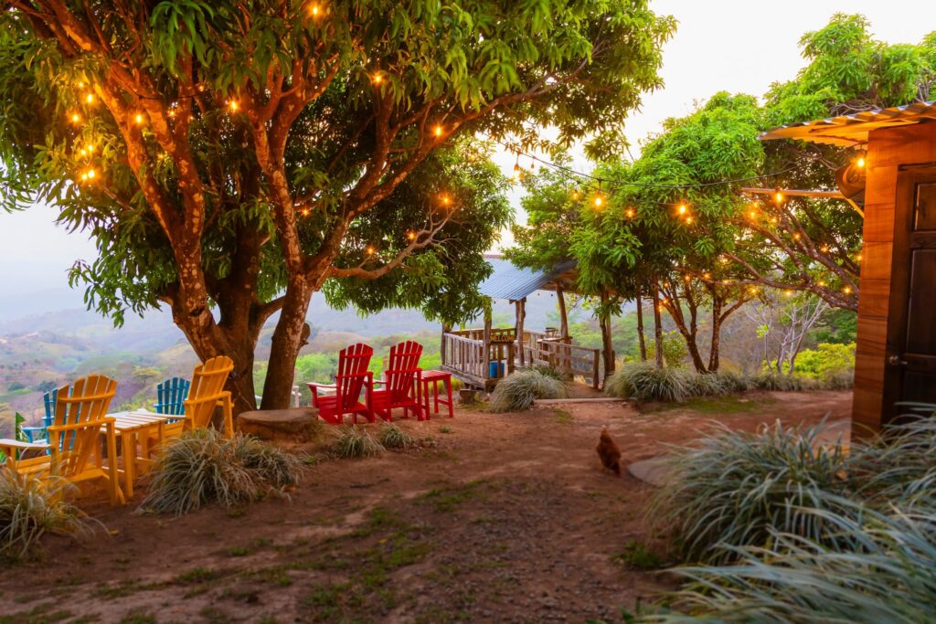 Cafetería la Colina Goldmine campsite in Costa Rica