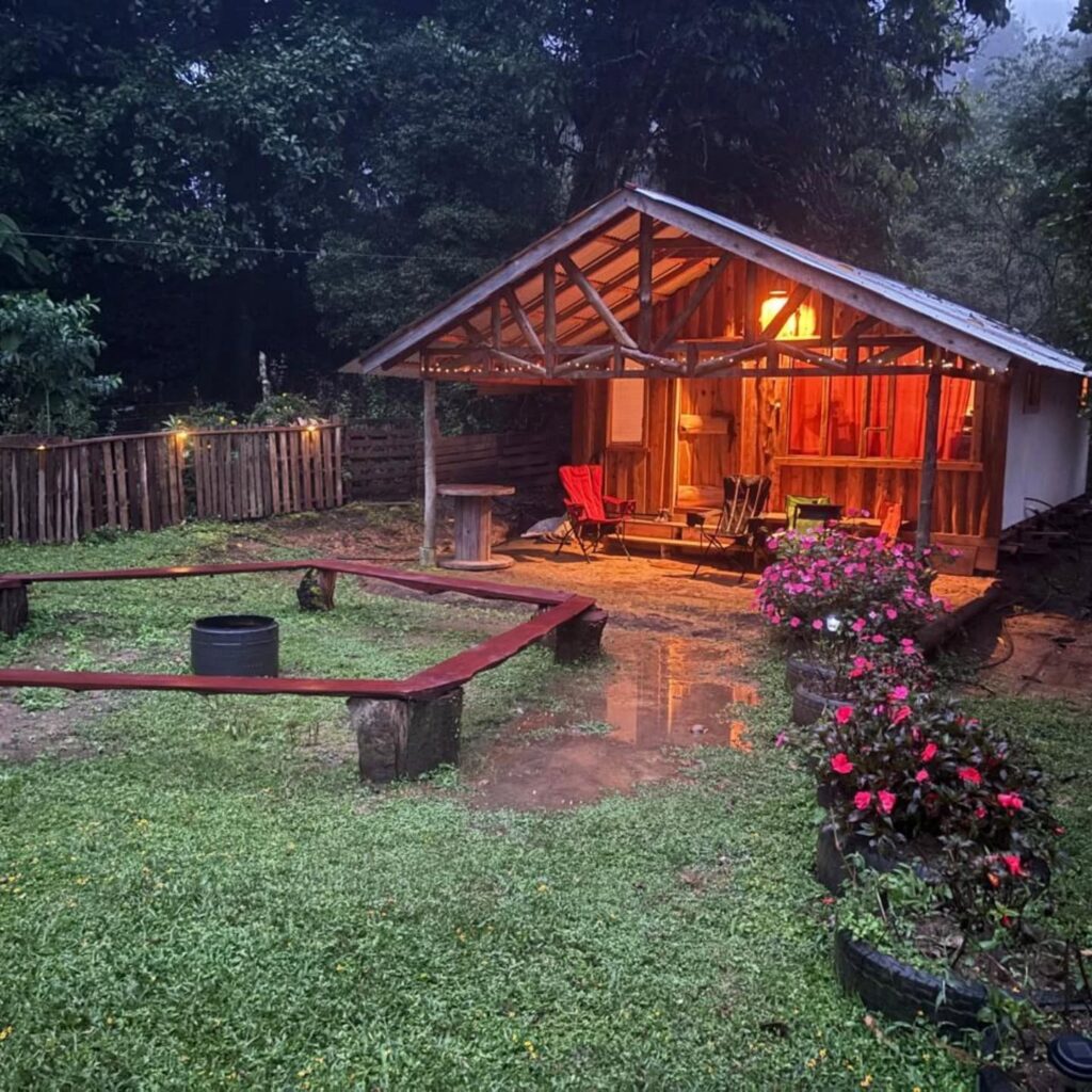 Camping Finca San Antonio campsite in Costa Rica